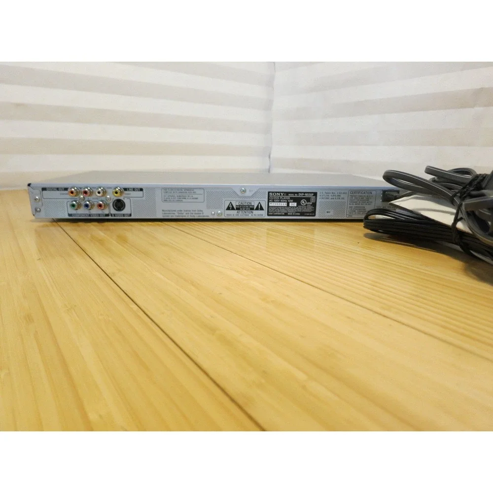 Sony DVP-NS50P DVD - CD Player With OEM Remote - Manual & RCA Cables‎